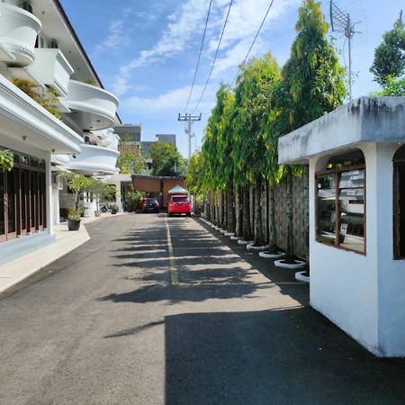 Wisma Hari Kota メダン エクステリア 写真