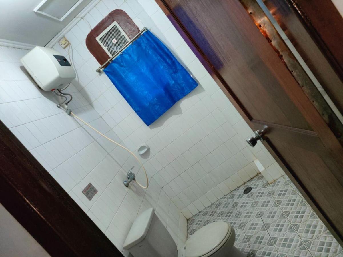 Wisma Hari Kota メダン エクステリア 写真